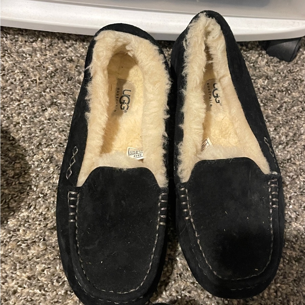 UGG Women's Black and Cream Slippers
